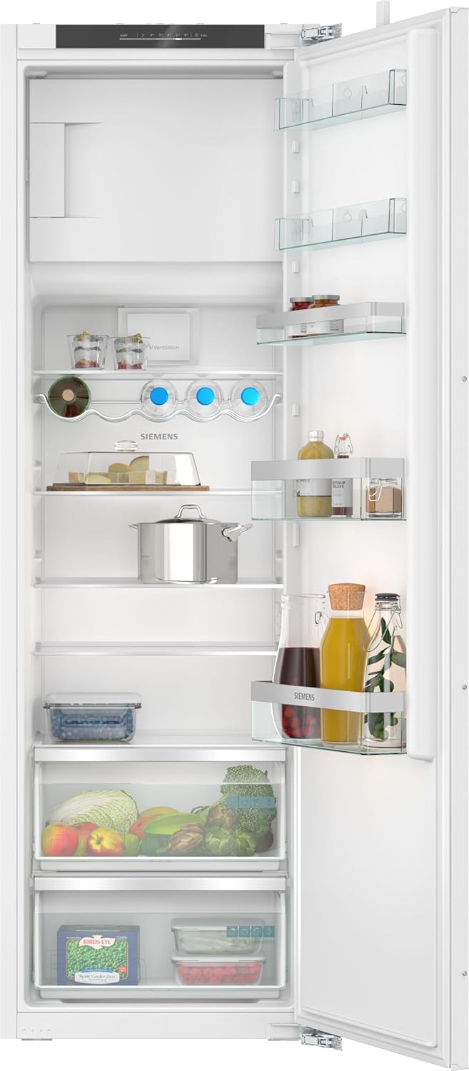 Siemens KI82LVFE0 iQ300, Built-in Fridge with Freezer, 177.5 x 56 cm Recess 246L Cooling & 34L Freezer, Made in Germany, freshBox for Fruit and Vegetables, Bottle Rack, Very Quiet, Flat Hinge [Energy Class E]